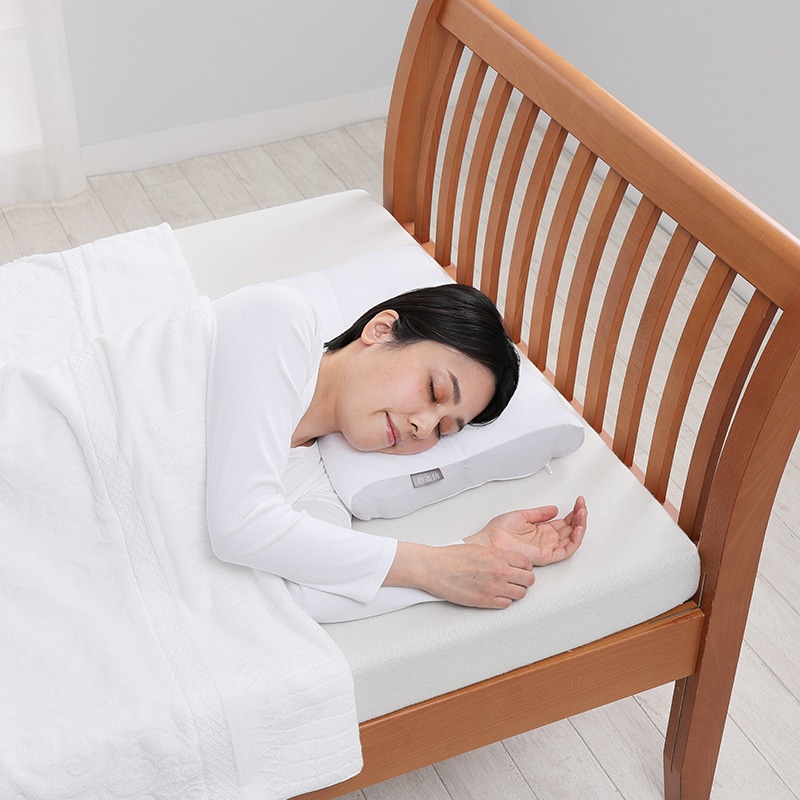 医師がすすめる健康枕 肩楽寝（高め）(（高）横50×縦38×マチ6cm（マチ 